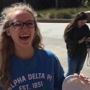 Meet your Posher, Sabrina